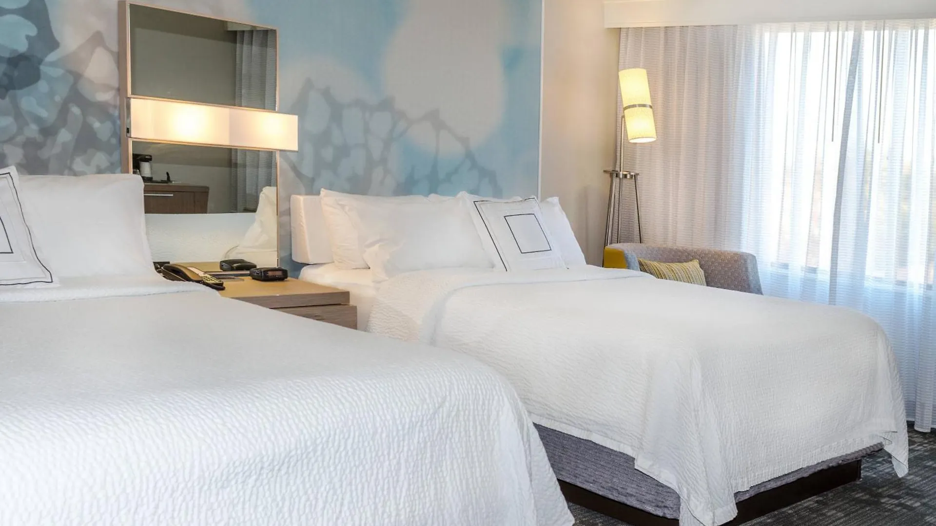 Courtyard By Marriott Nashville At Opryland 3*,