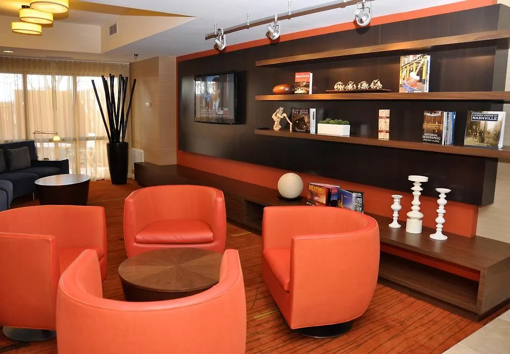 Отель Courtyard By Marriott Nashville At Opryland